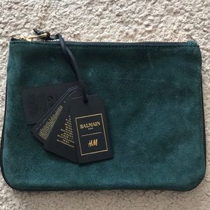 🆕 Balmain x H&M Clutch